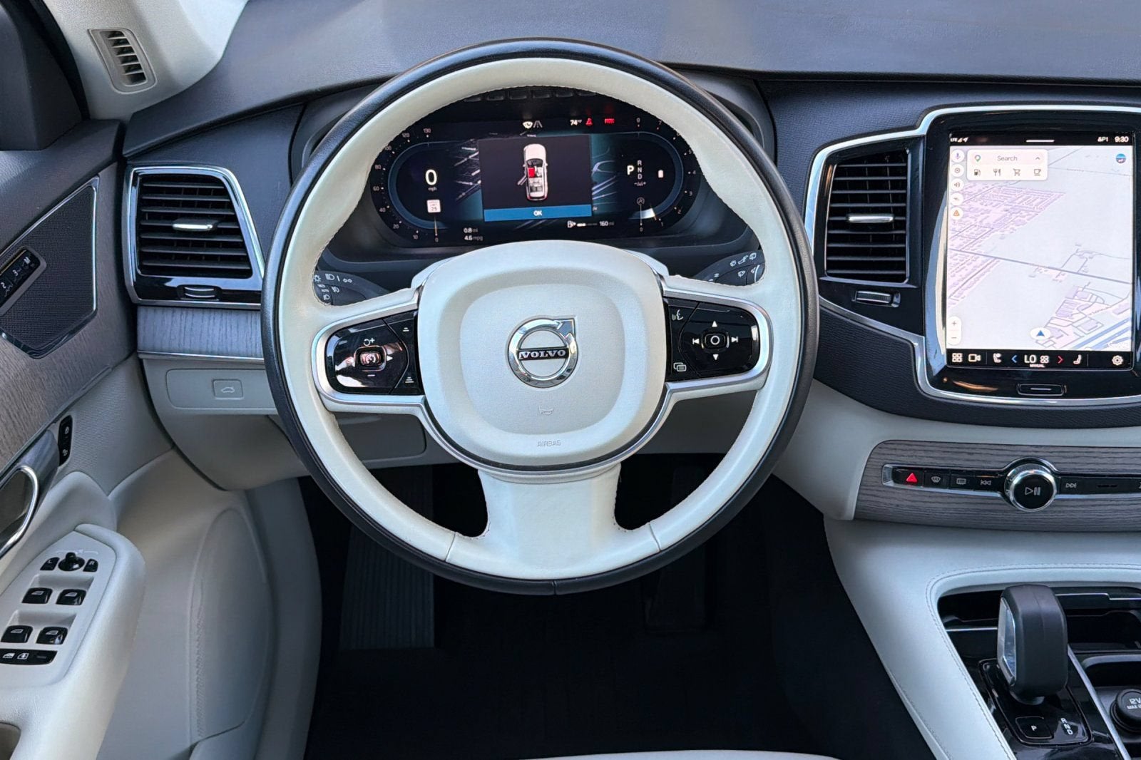 2023 Volvo XC90 Plus