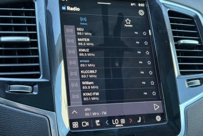 2023 Volvo XC90 Plus