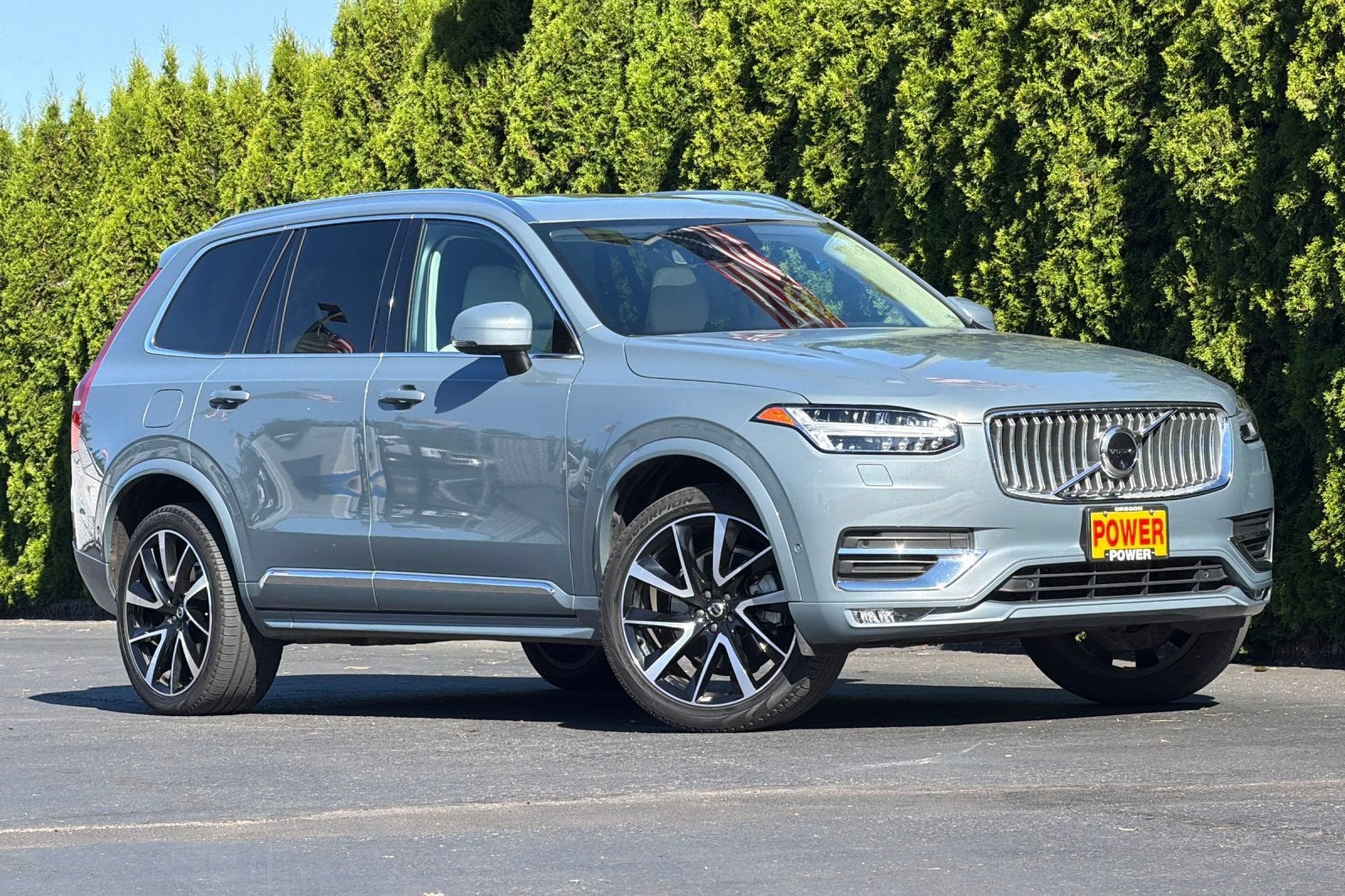 2023 Volvo XC90 Plus