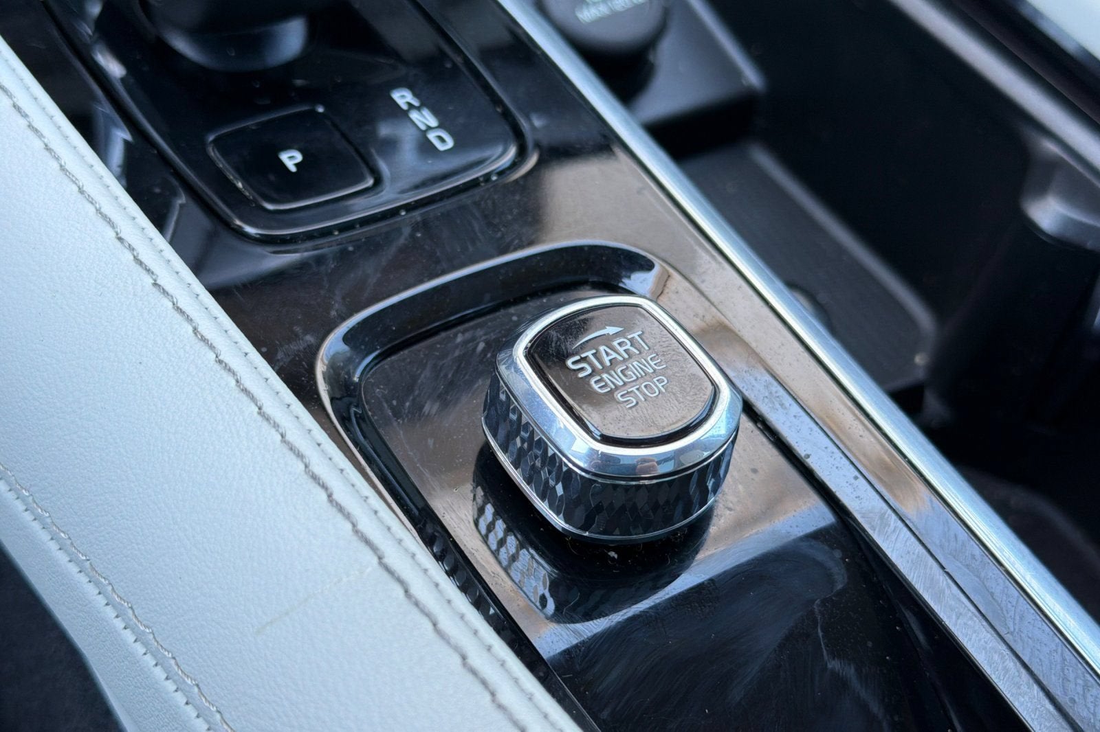 2023 Volvo XC90 Plus
