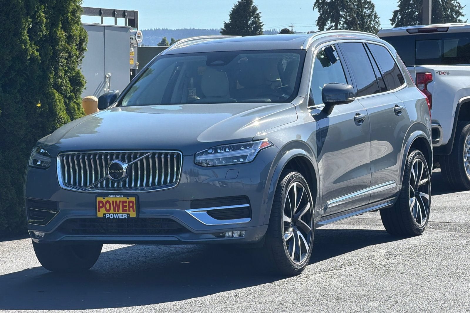 2023 Volvo XC90 Plus