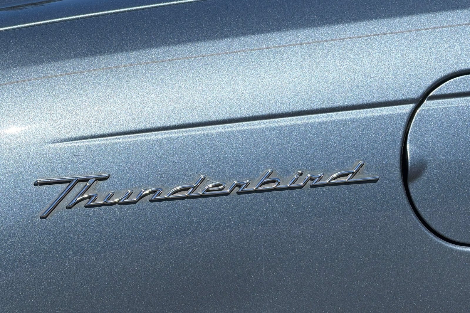 2005 Ford Thunderbird Deluxe
