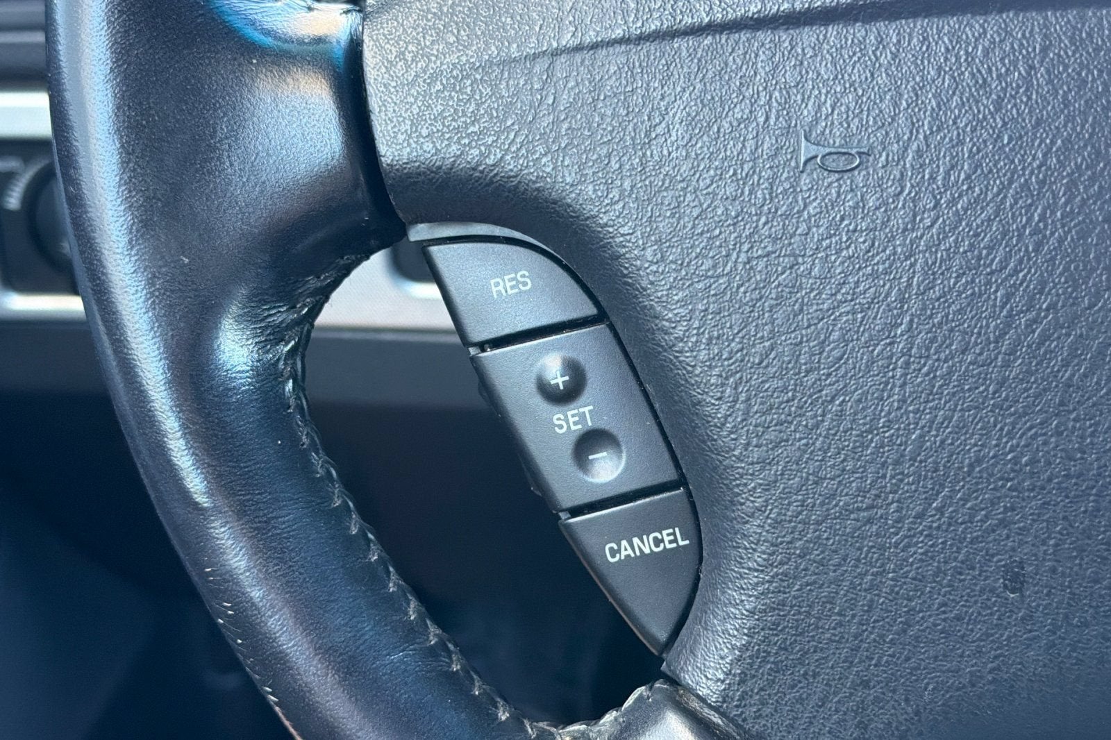 2005 Ford Thunderbird Deluxe