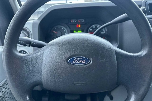 2014 Ford Econoline Commercial Cuta E-350 SUPER DUTY