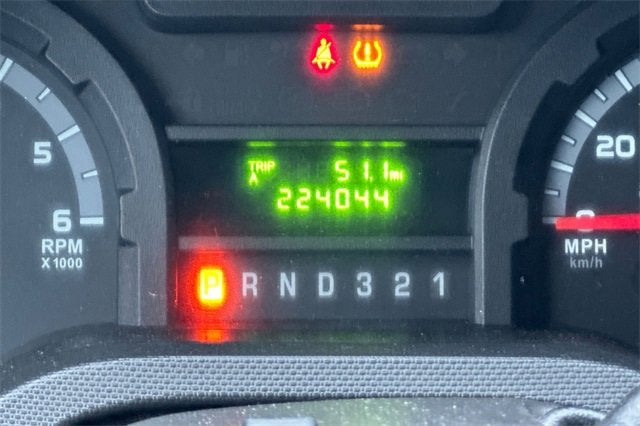 2014 Ford Econoline Commercial Cuta E-350 SUPER DUTY