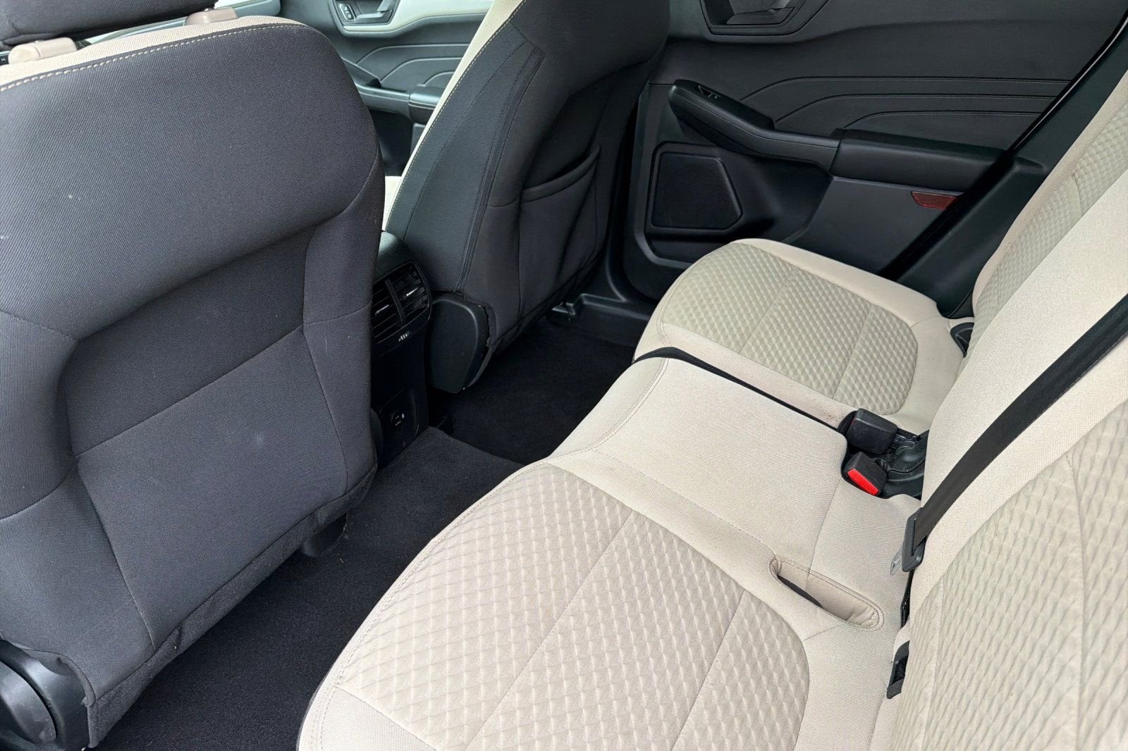 2022 Ford Escape SE Hybrid