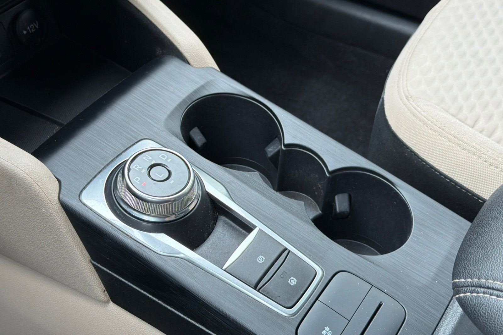 2022 Ford Escape SE Hybrid