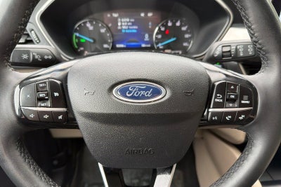 2022 Ford Escape SE Hybrid