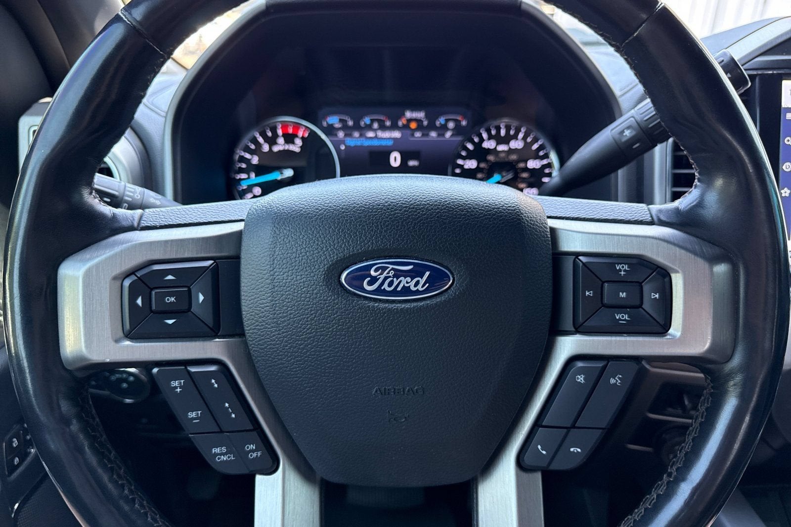 2022 Ford Super Duty F-350 SRW XL