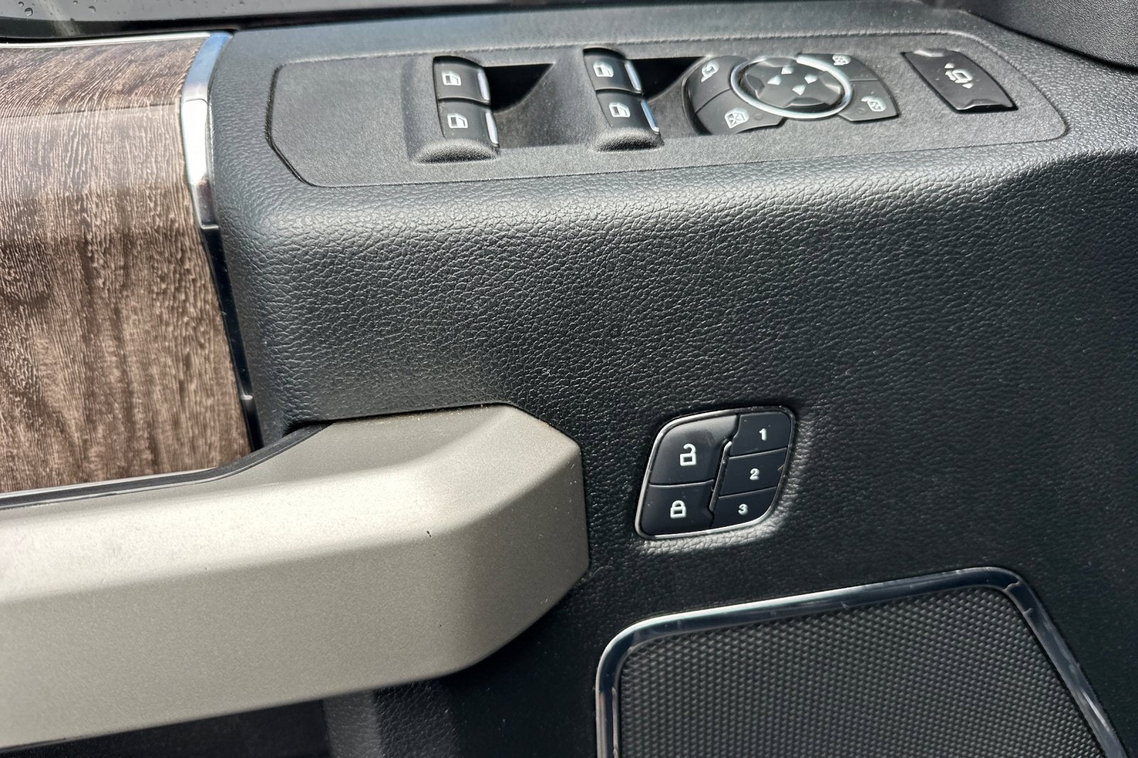 2018 Ford Super Duty F-350 SRW XL