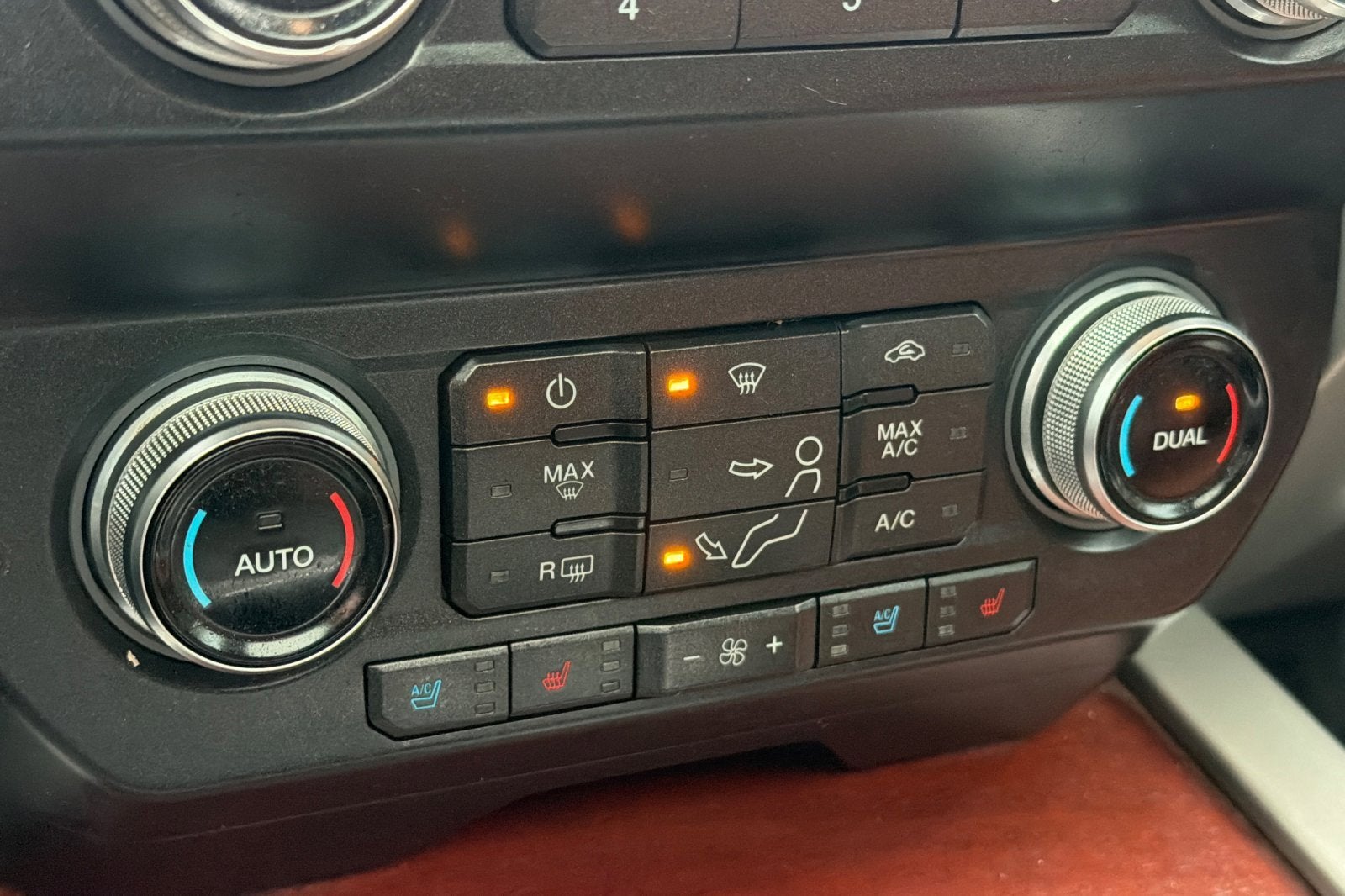 2019 Ford Super Duty F-450 DRW XL