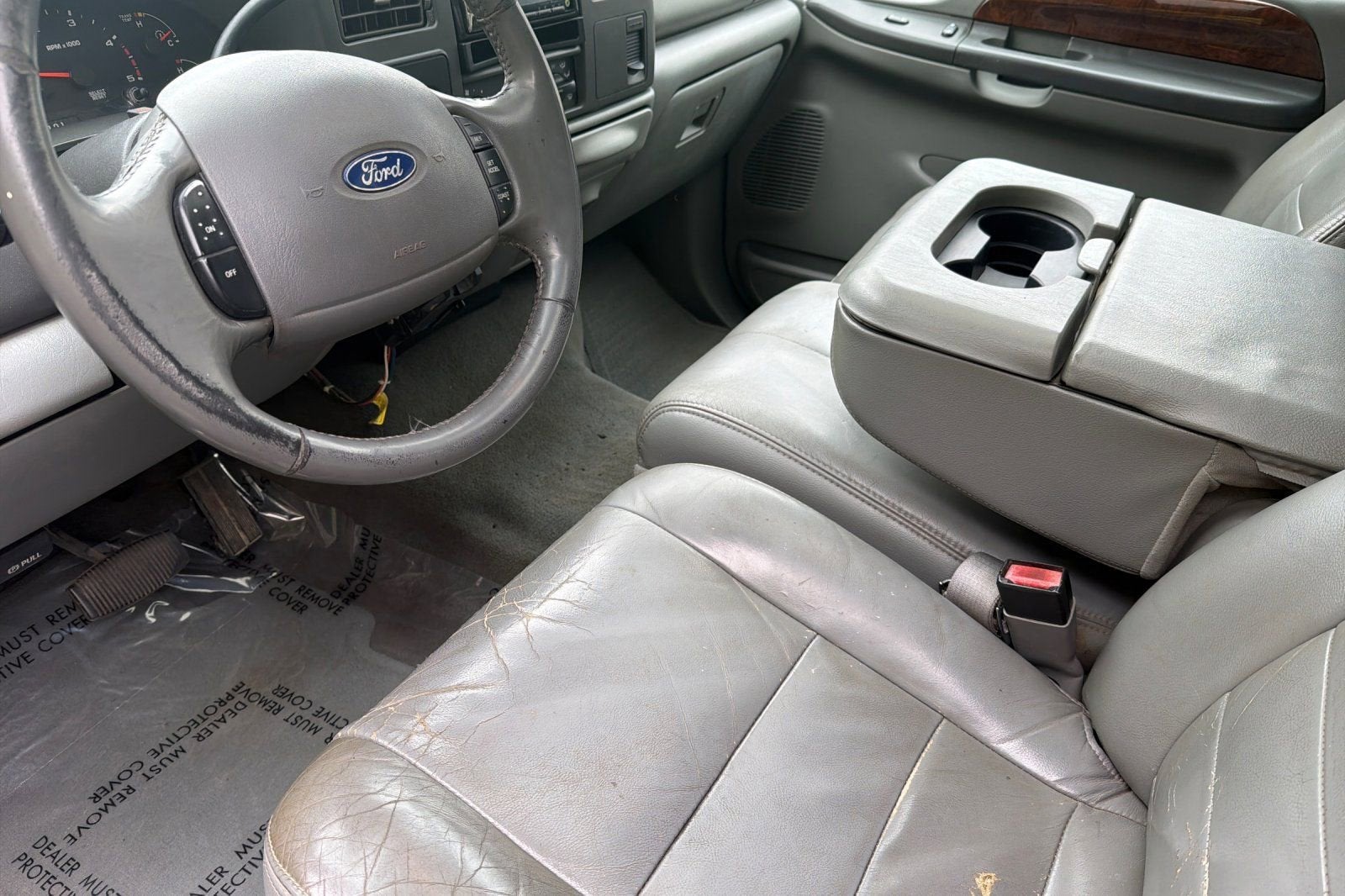 2004 Ford Super Duty F-350 SRW XL