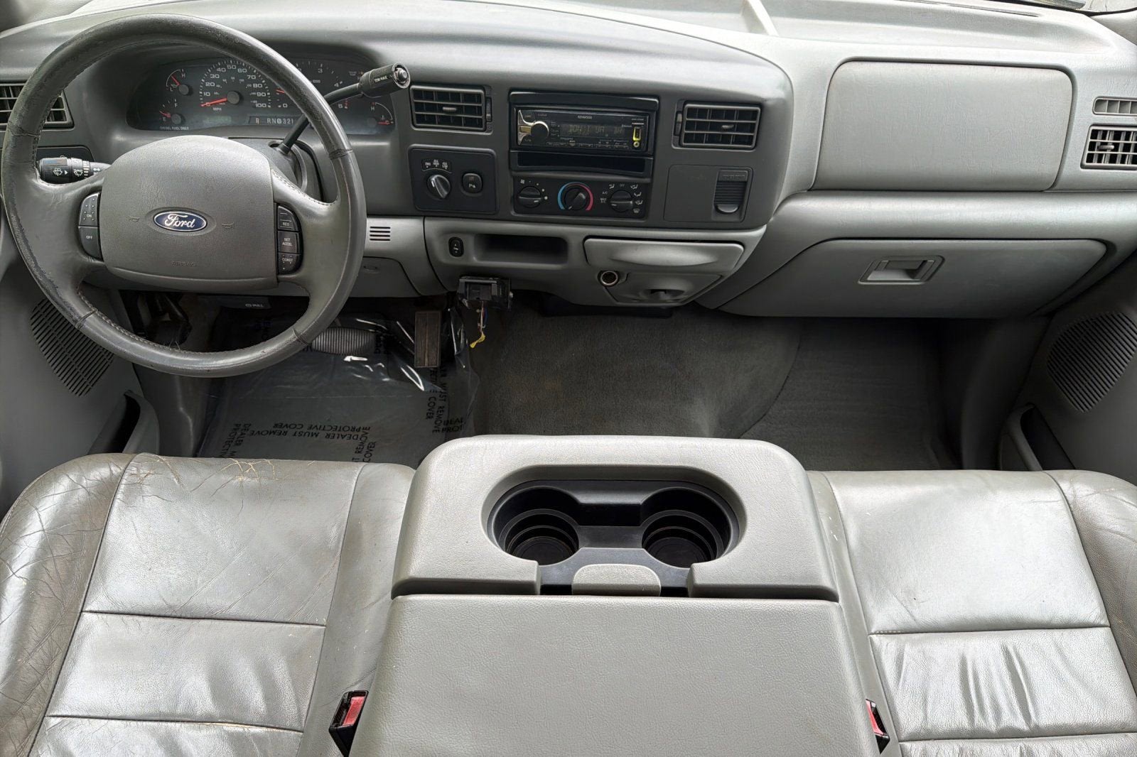 2004 Ford Super Duty F-350 SRW XL