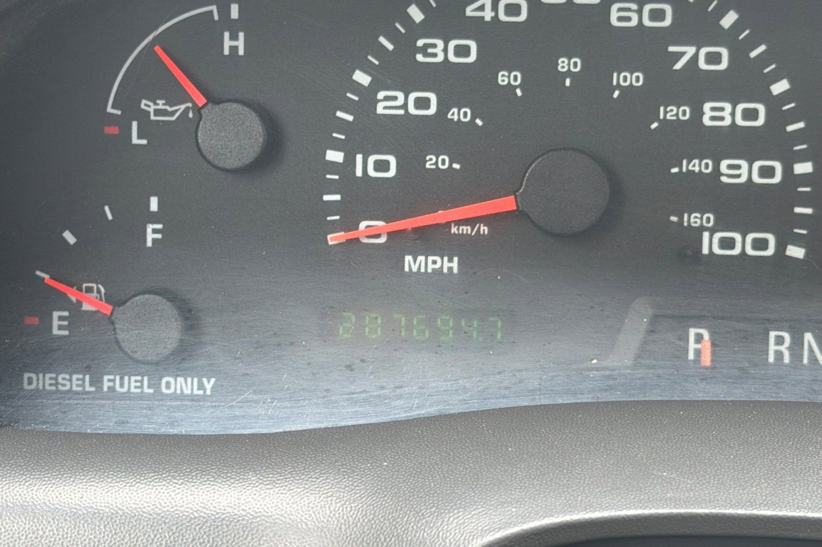 2004 Ford Super Duty F-350 SRW XL
