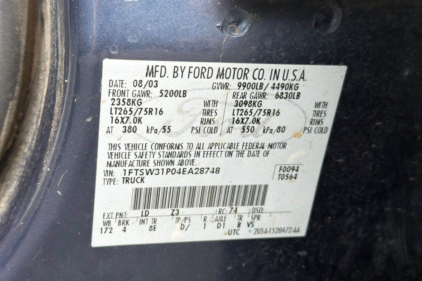 2004 Ford Super Duty F-350 SRW XL