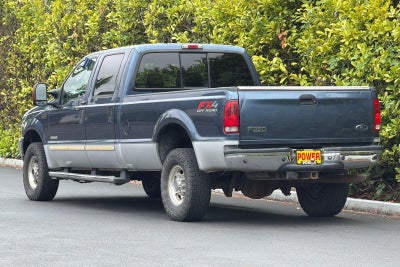 2004 Ford Super Duty F-350 SRW XL