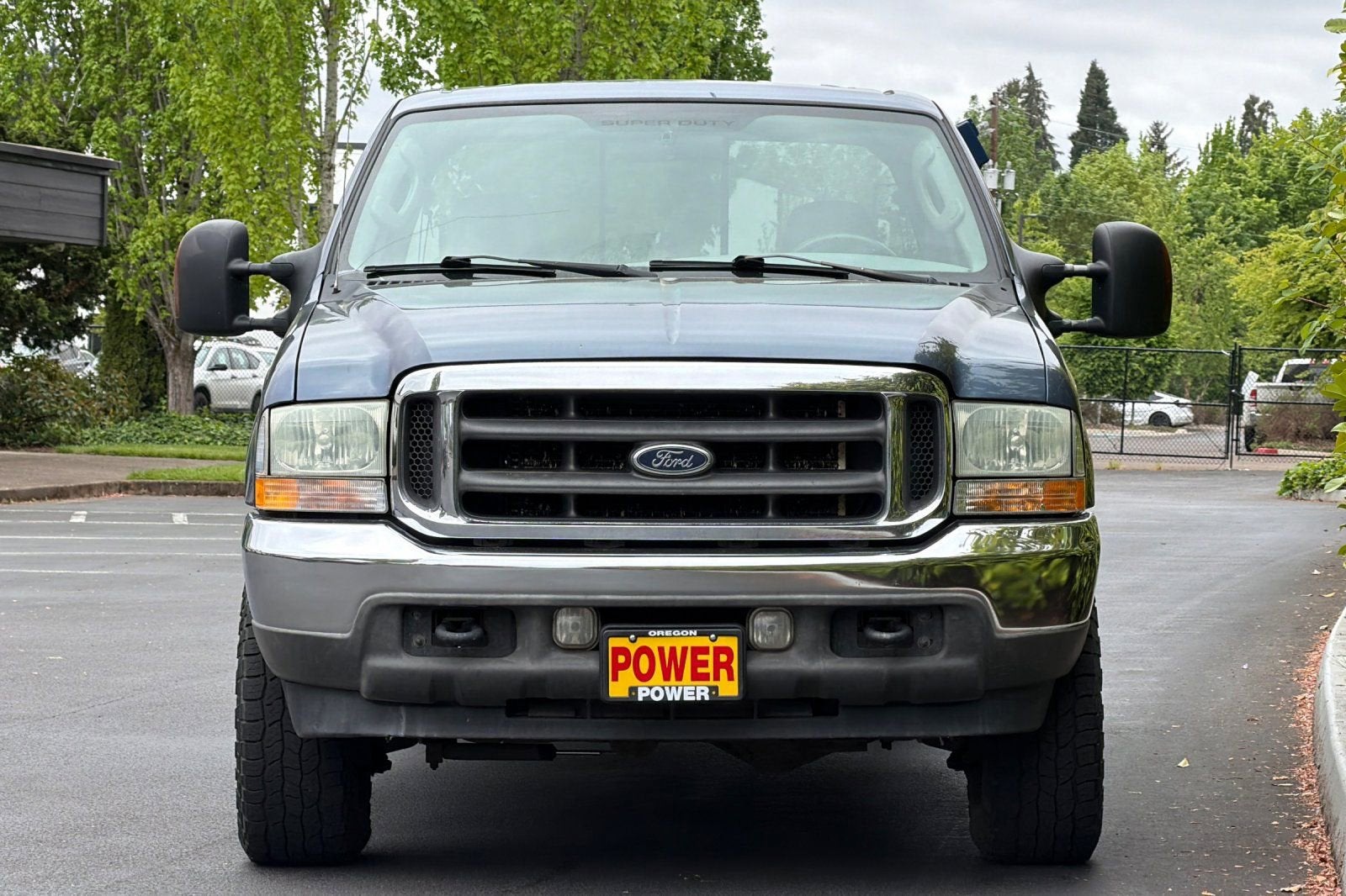2004 Ford Super Duty F-350 SRW XL
