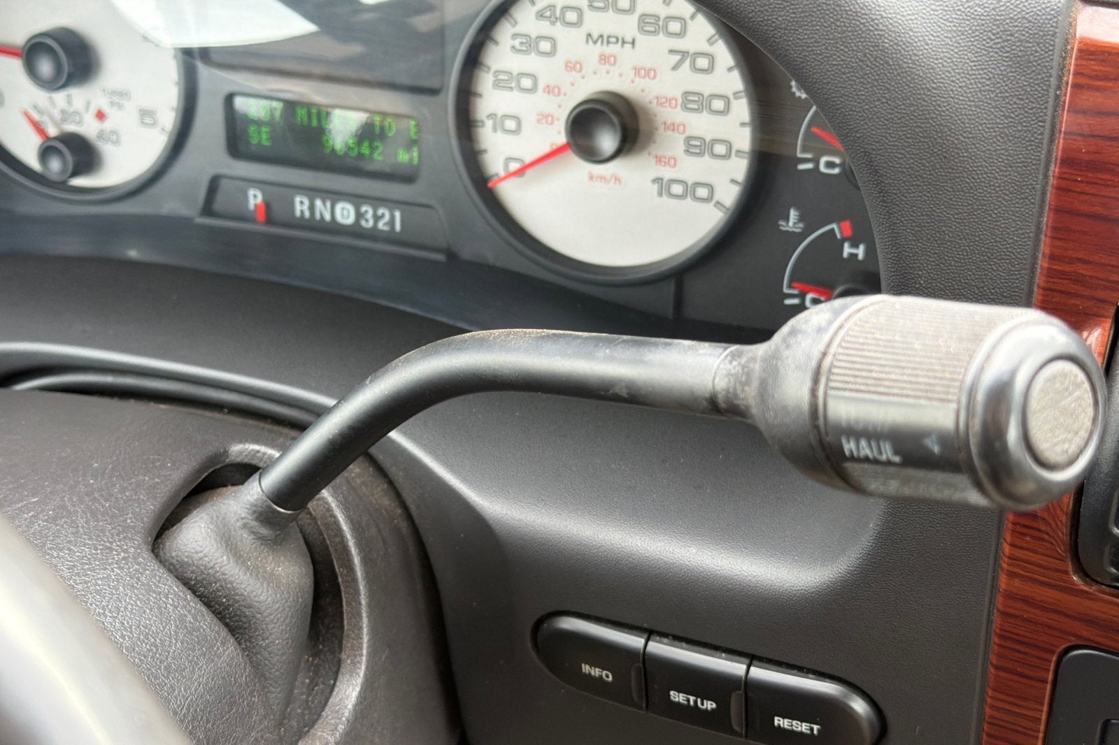 2006 Ford Super Duty F-350 SRW XL