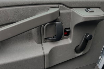 2017 Chevrolet Express Cutaway 4500 VAN 177"