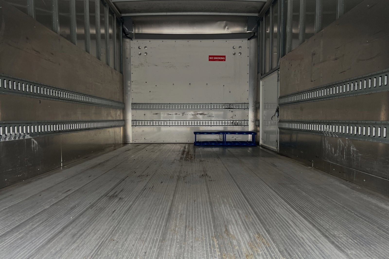 2017 Chevrolet Express Cutaway 4500 VAN 177"