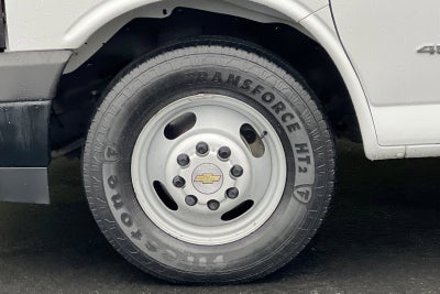 2017 Chevrolet Express Cutaway 4500 VAN 177"