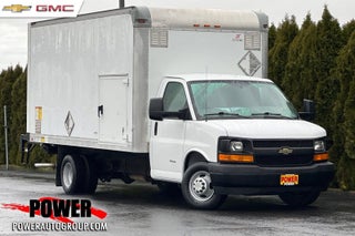 2017 Chevrolet Express Cutaway 4500 VAN 177"