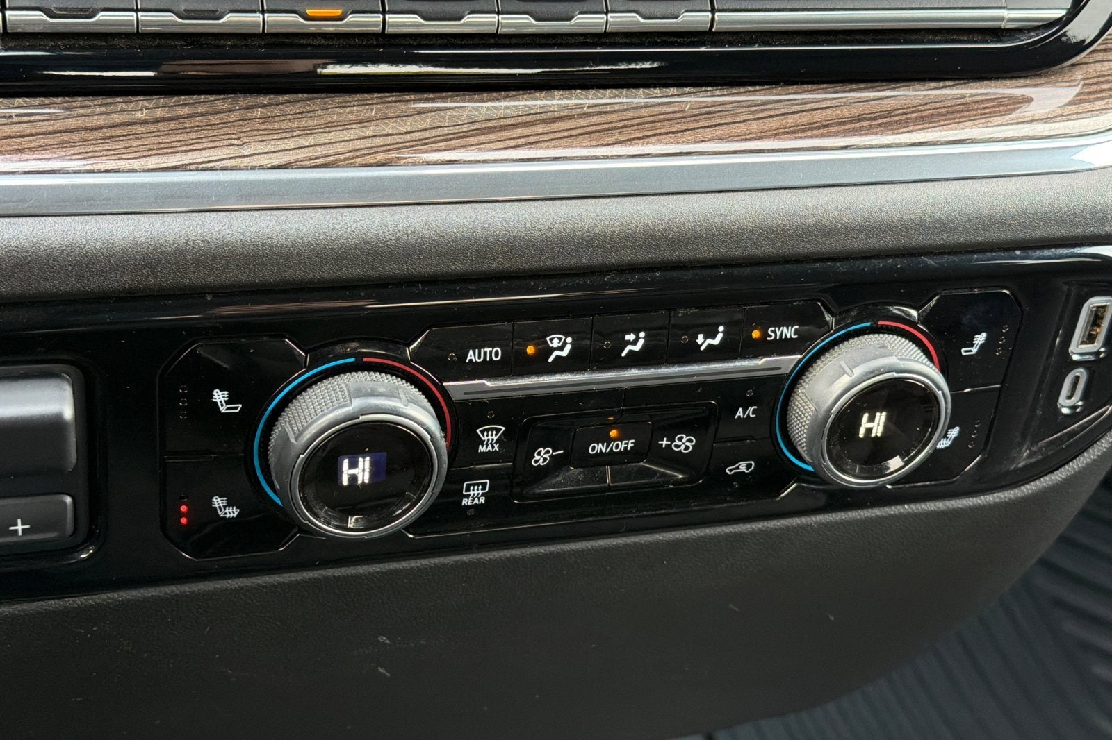 2024 Chevrolet Silverado 3500 HD LT