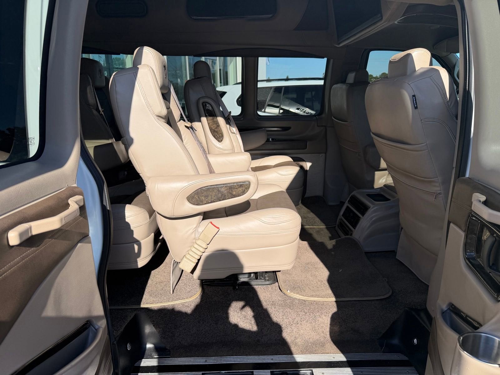 2023 Chevrolet Express Cargo 2500 WT