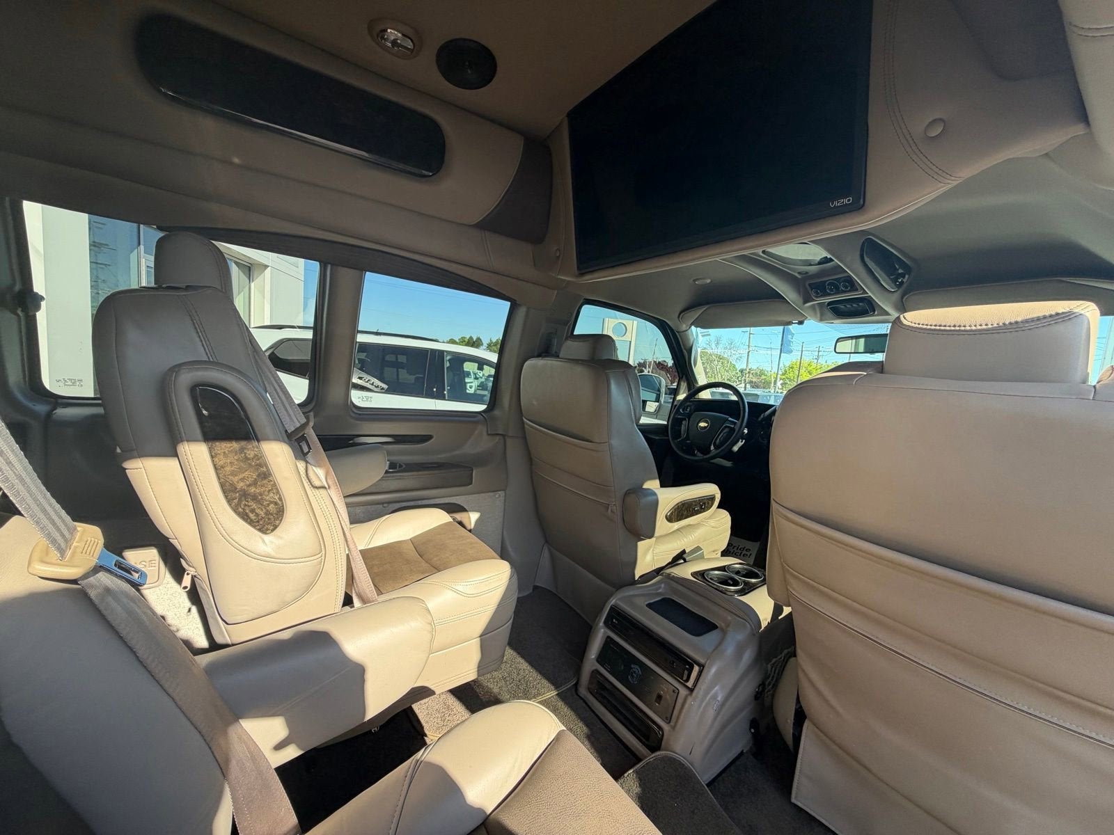 2023 Chevrolet Express Cargo 2500 WT