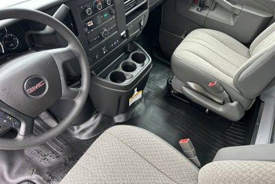2025 GMC Savana Cutaway 3500 1WT