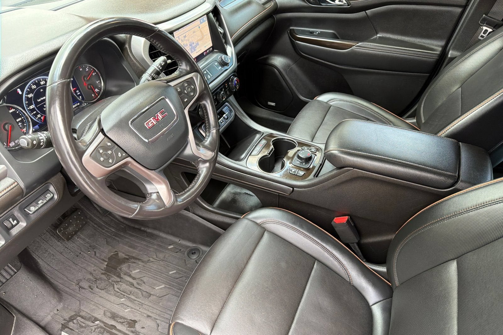 2022 GMC Acadia AT4 - Photo 10