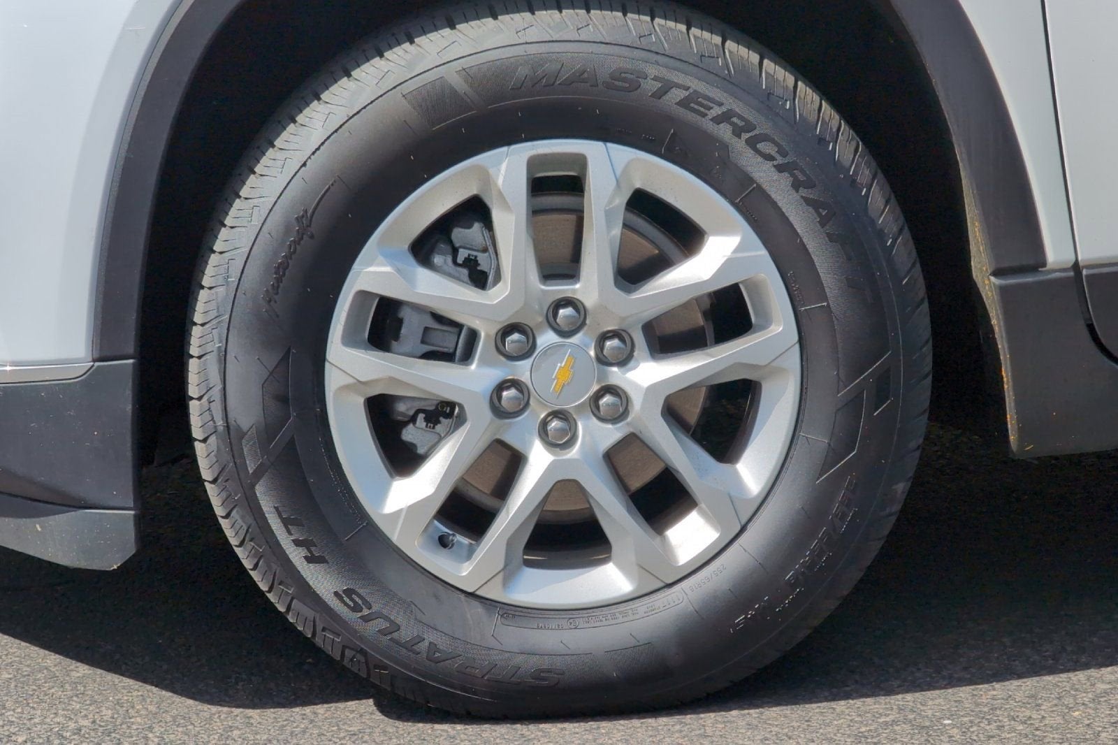 2021 Chevrolet Traverse LT Cloth