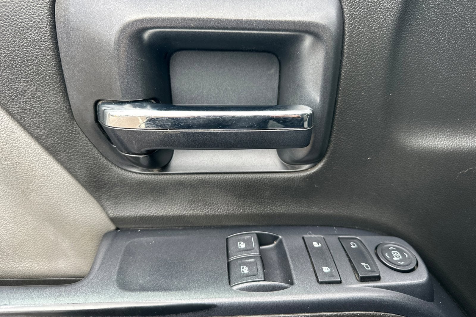 2015 GMC Sierra 2500 HD REG CAB 2WD 133.6