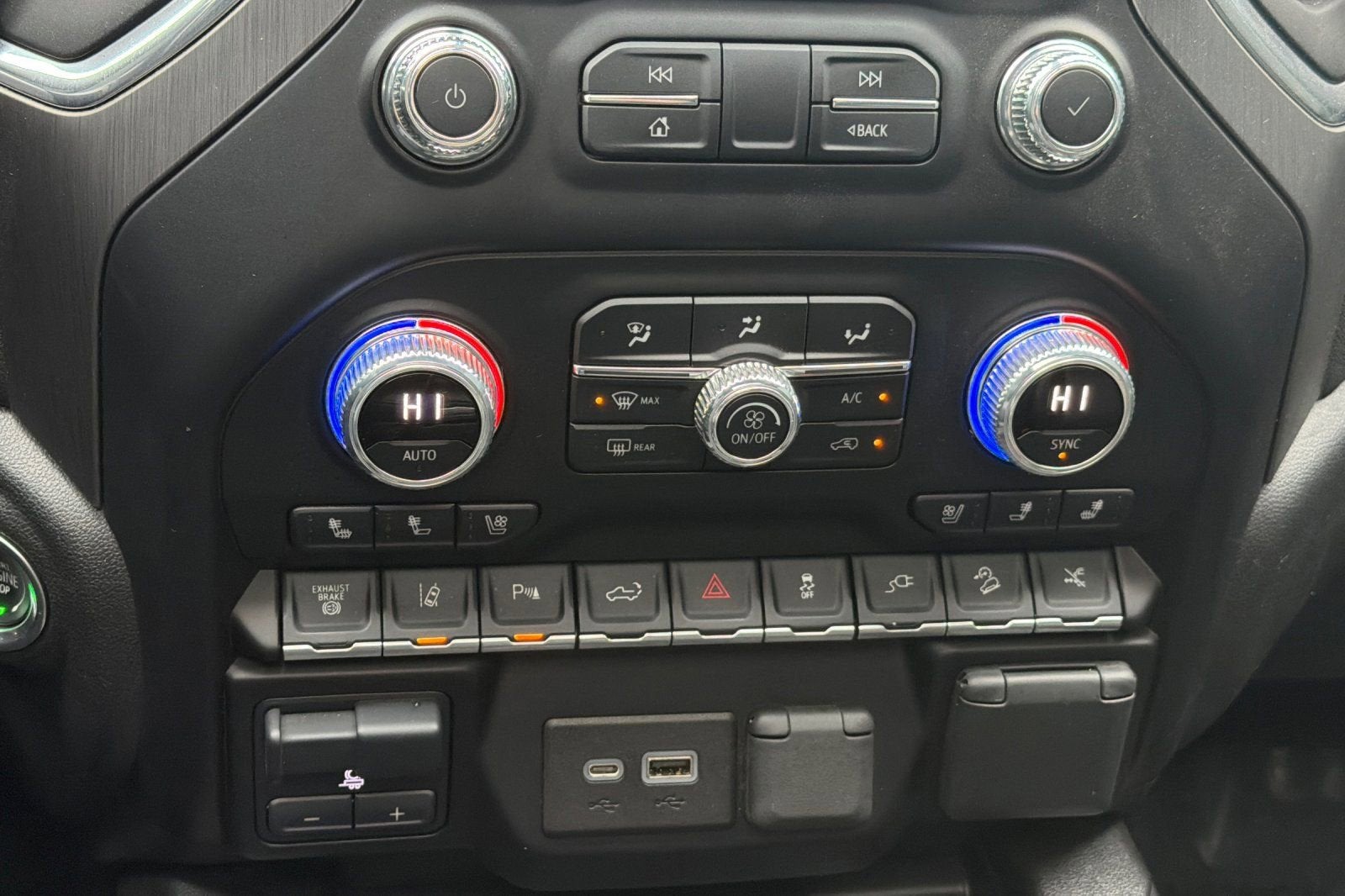 2022 GMC Sierra 3500 HD Denali