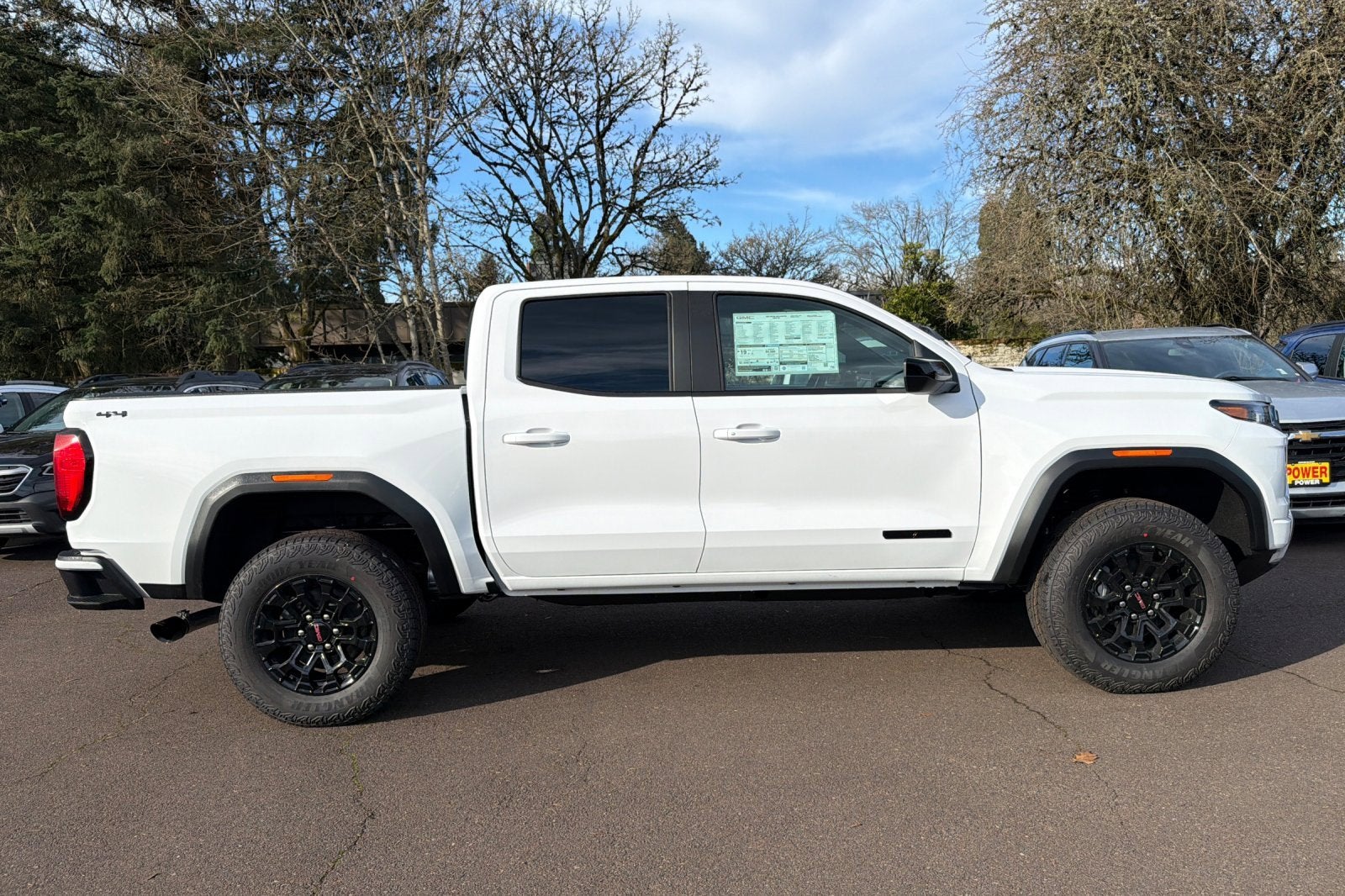 2026 GMC Canyon Elevation