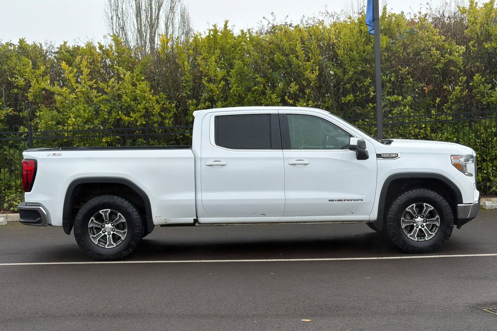 2021 GMC Sierra 1500 SLE