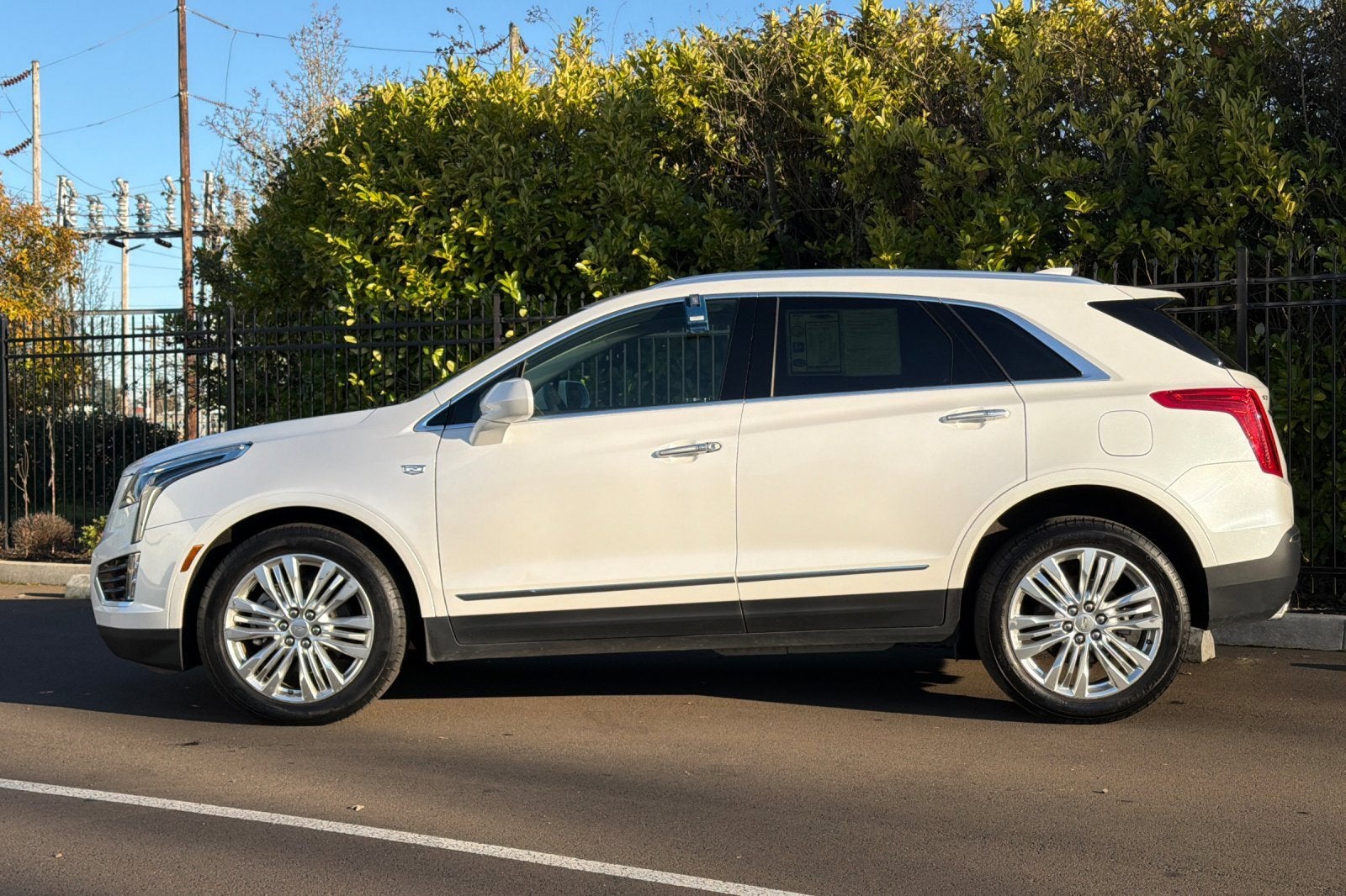 2017 Cadillac XT5 Premium Luxury FWD