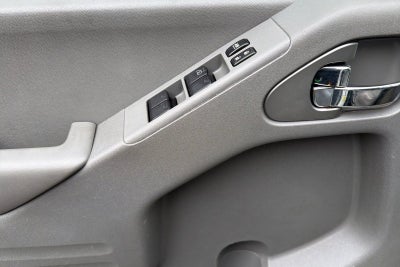 2017 Nissan Frontier SV V6