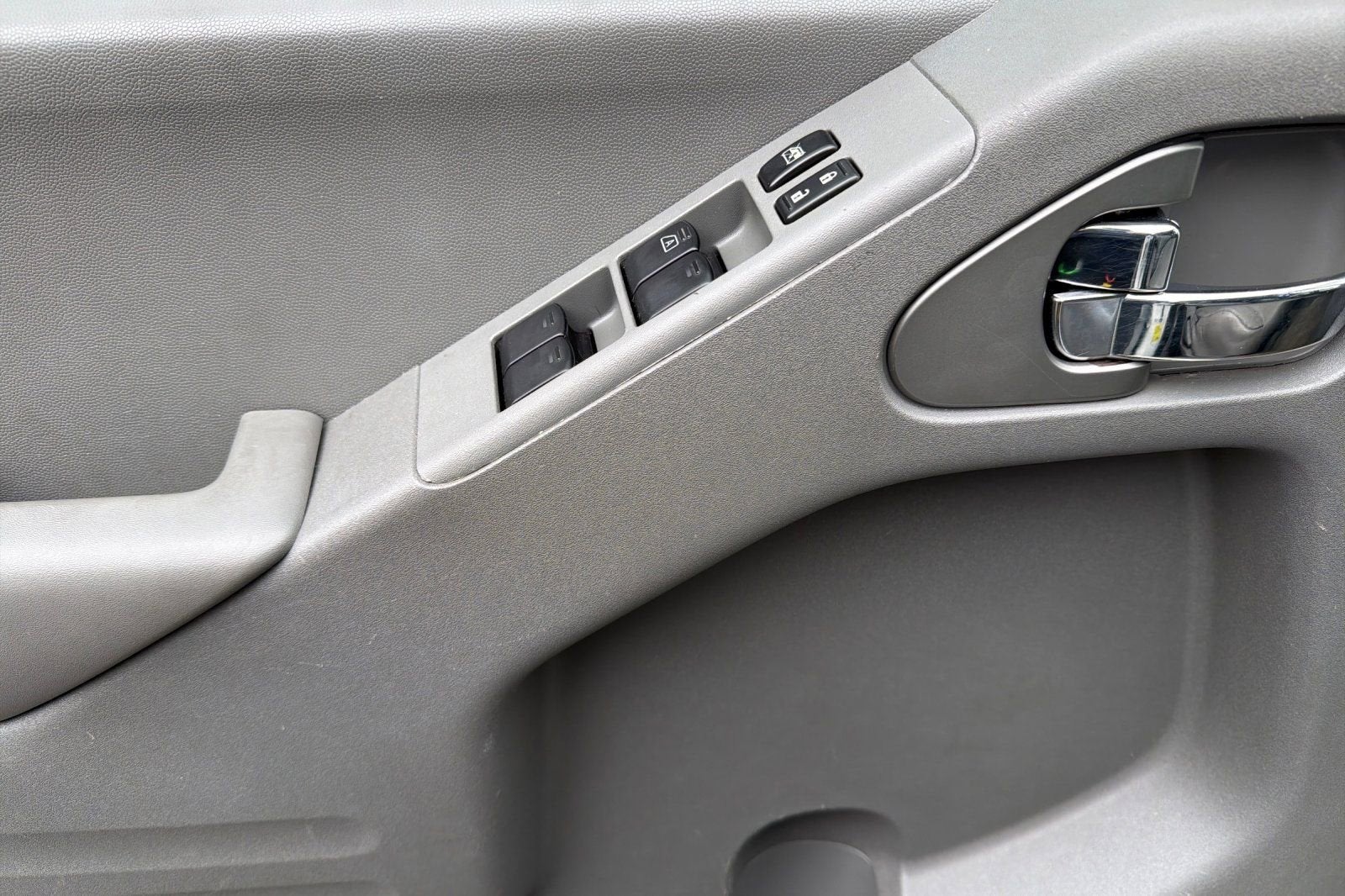 2017 Nissan Frontier SV V6