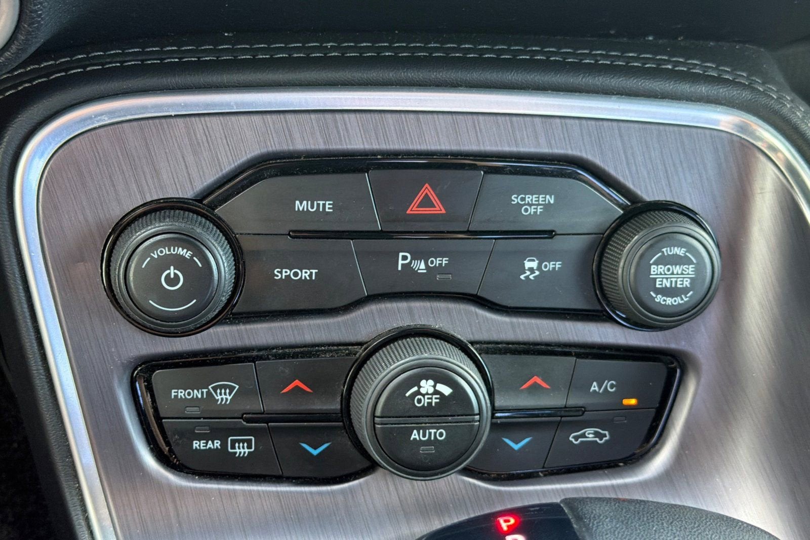 2018 Dodge Challenger SXT Plus