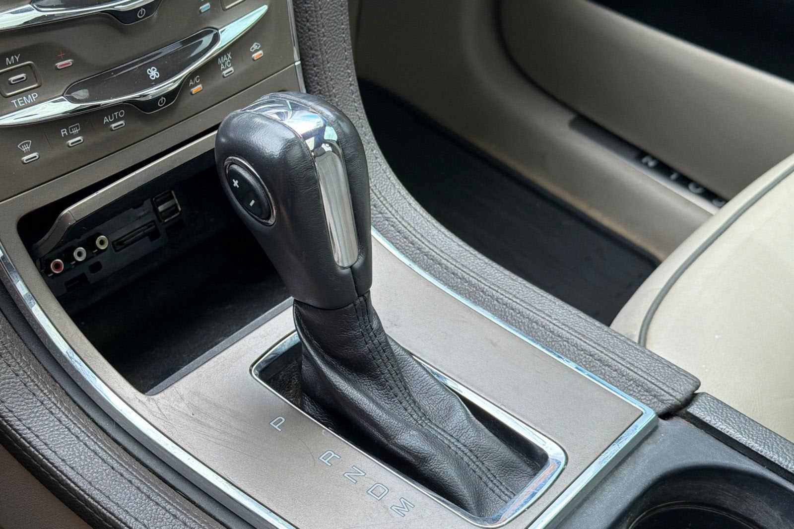 2012 Lincoln MKX AWD 4DR SUV