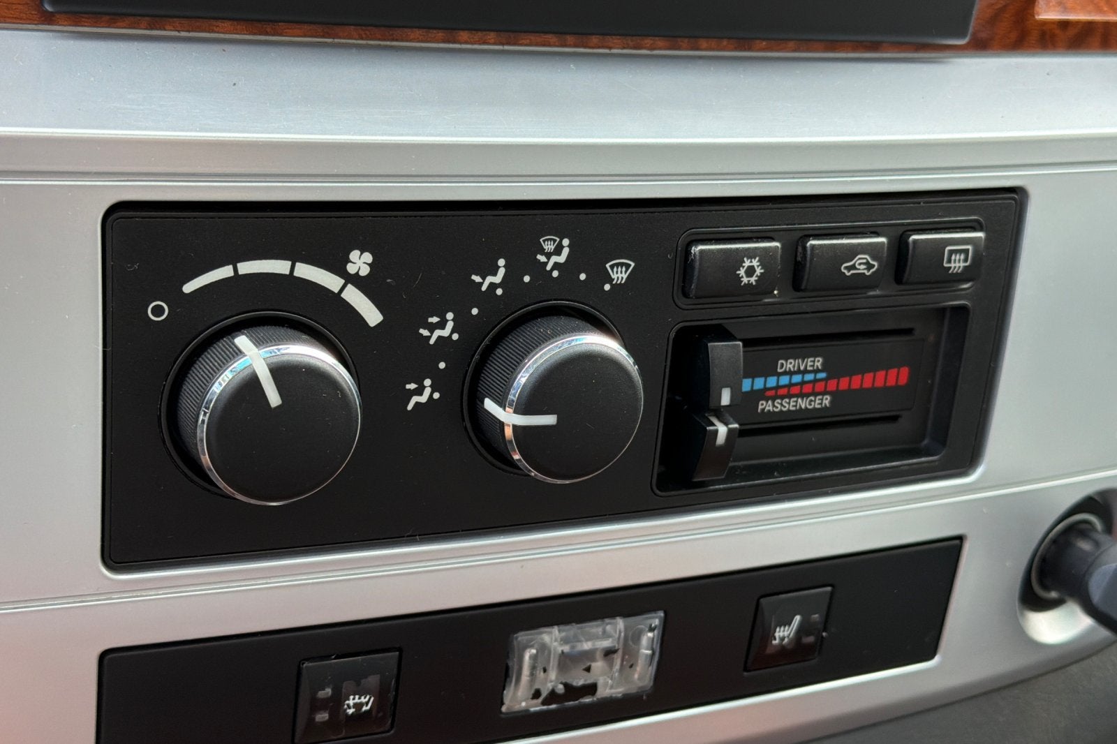 2007 Dodge Ram 2500 SLT