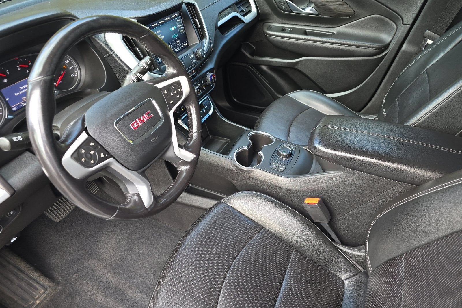 2022 GMC Terrain SLT - Photo 10