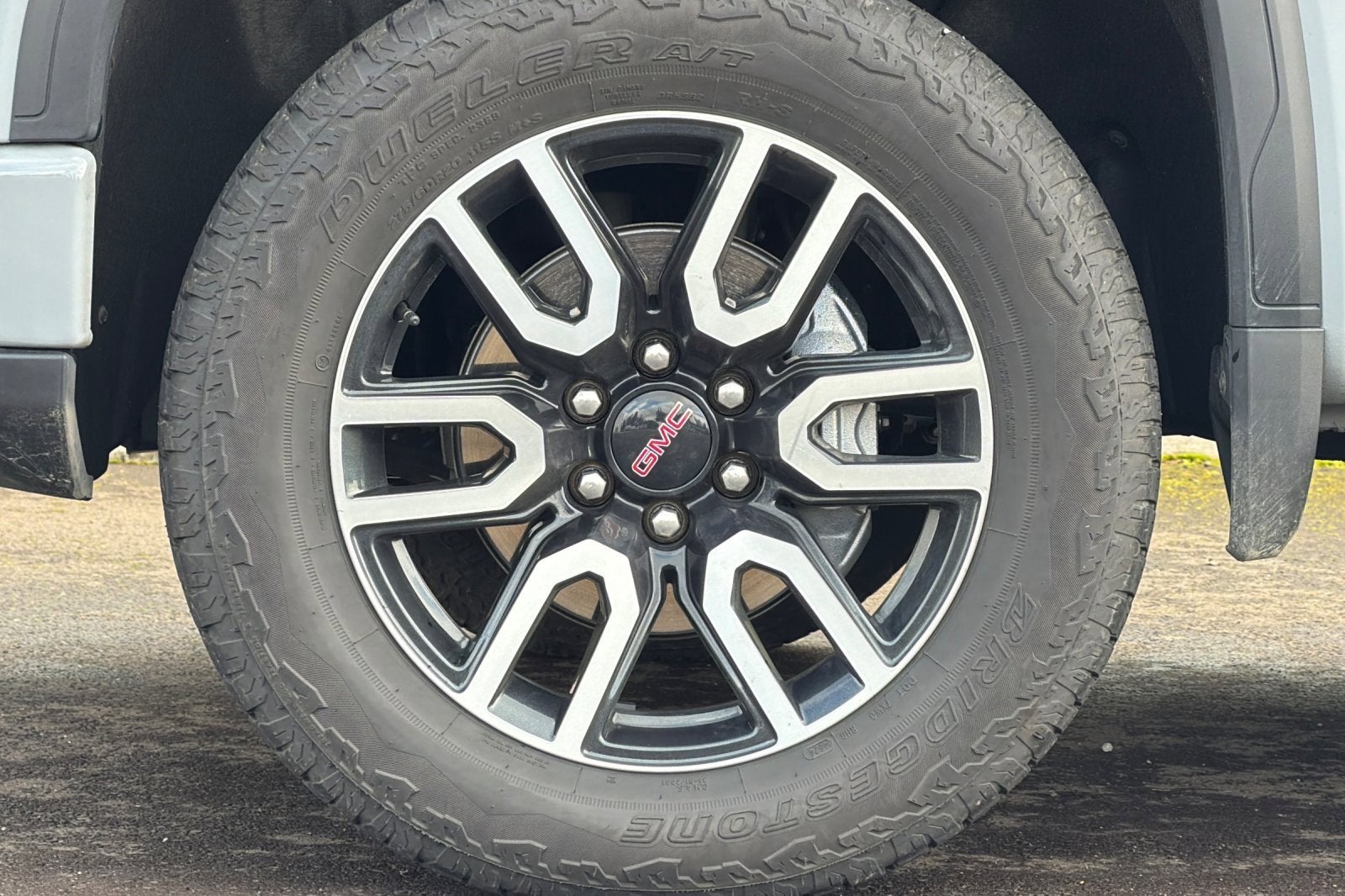 2025 GMC Sierra 1500 AT4