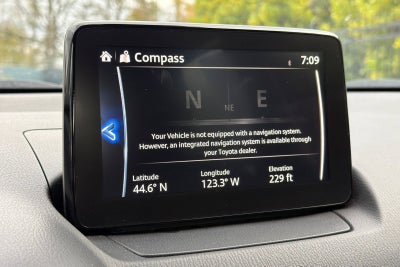 2020 Toyota Yaris Hatchback LE