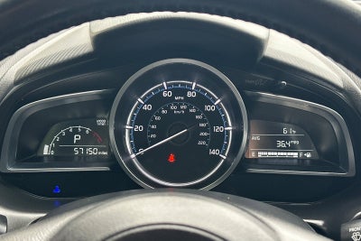 2020 Toyota Yaris Hatchback LE