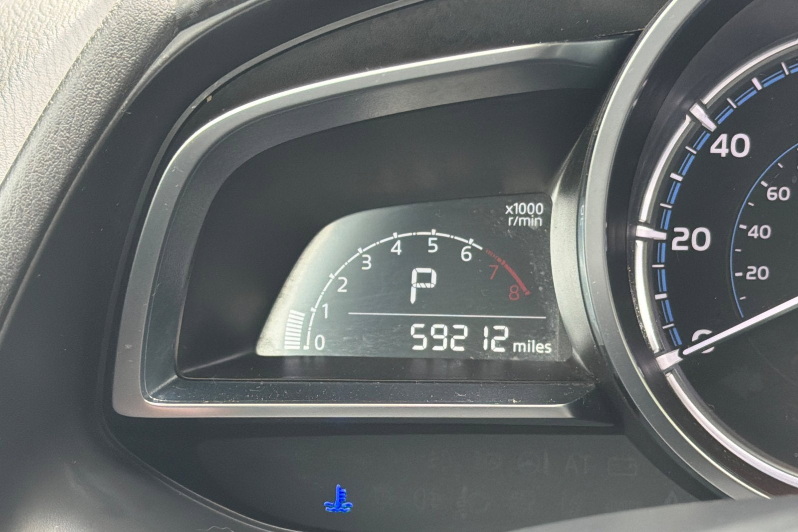 2020 Toyota Yaris Hatchback LE