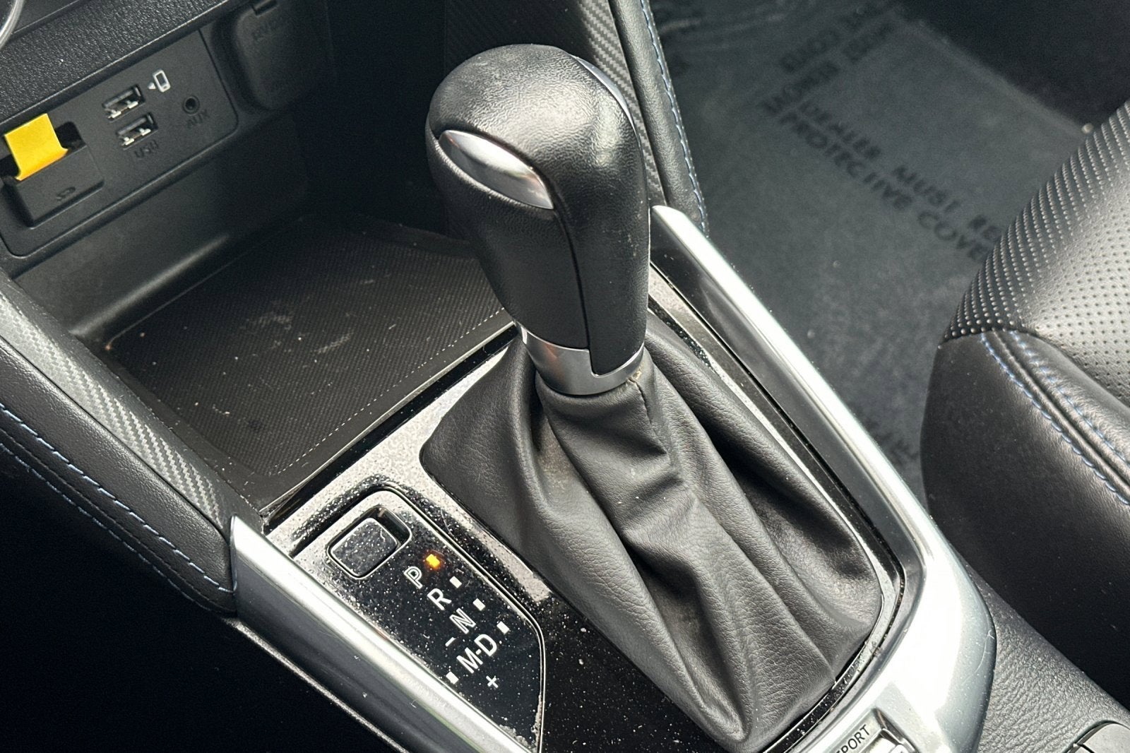 2020 Toyota Yaris Hatchback LE