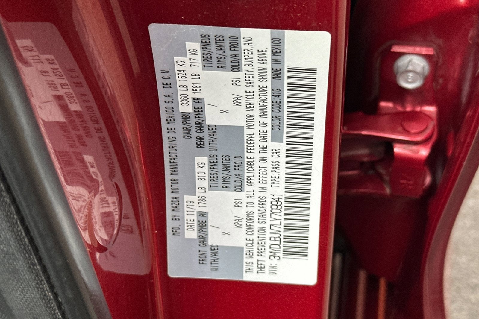 2020 Toyota Yaris Hatchback LE