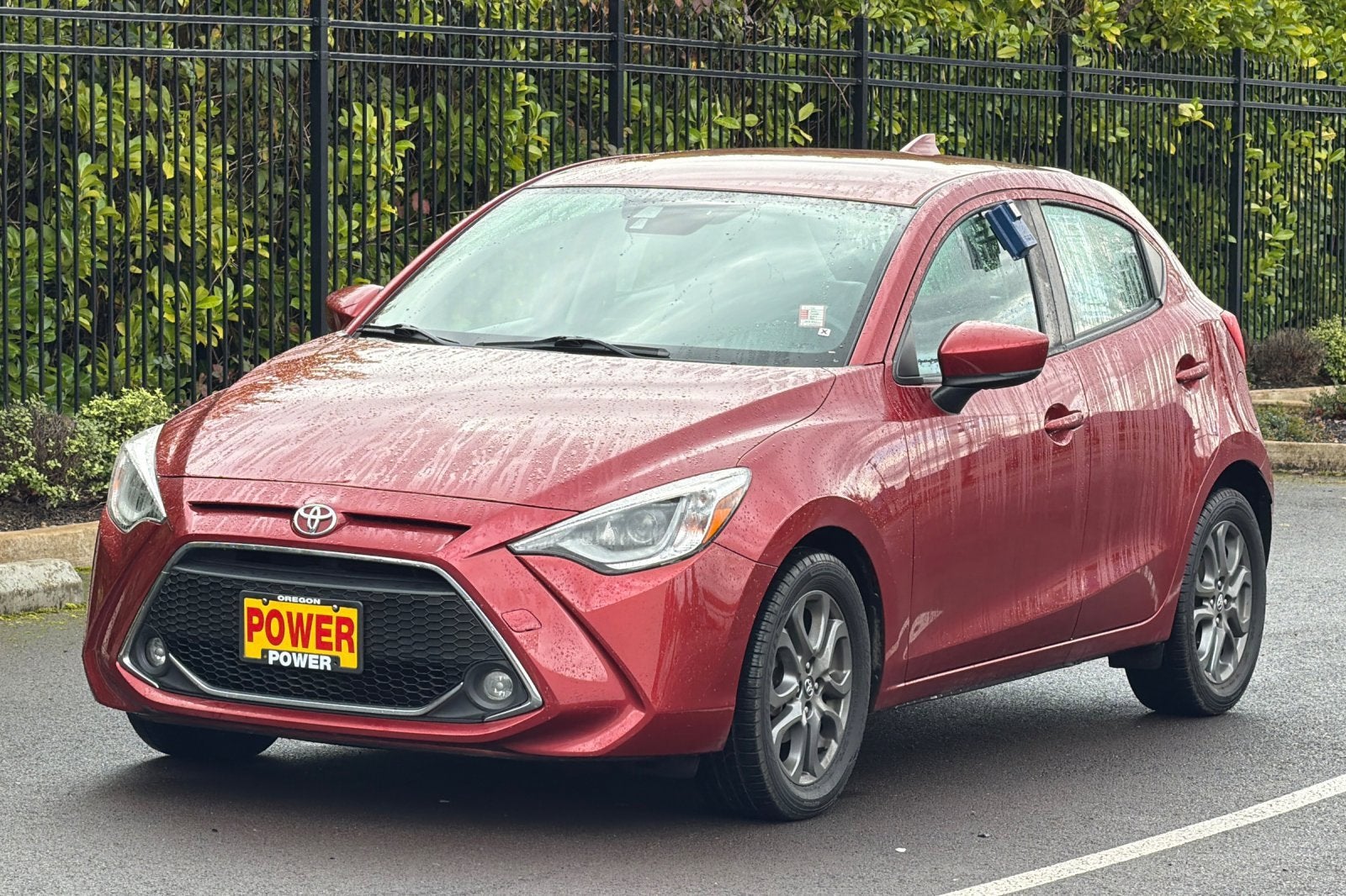 2020 Toyota Yaris Hatchback LE
